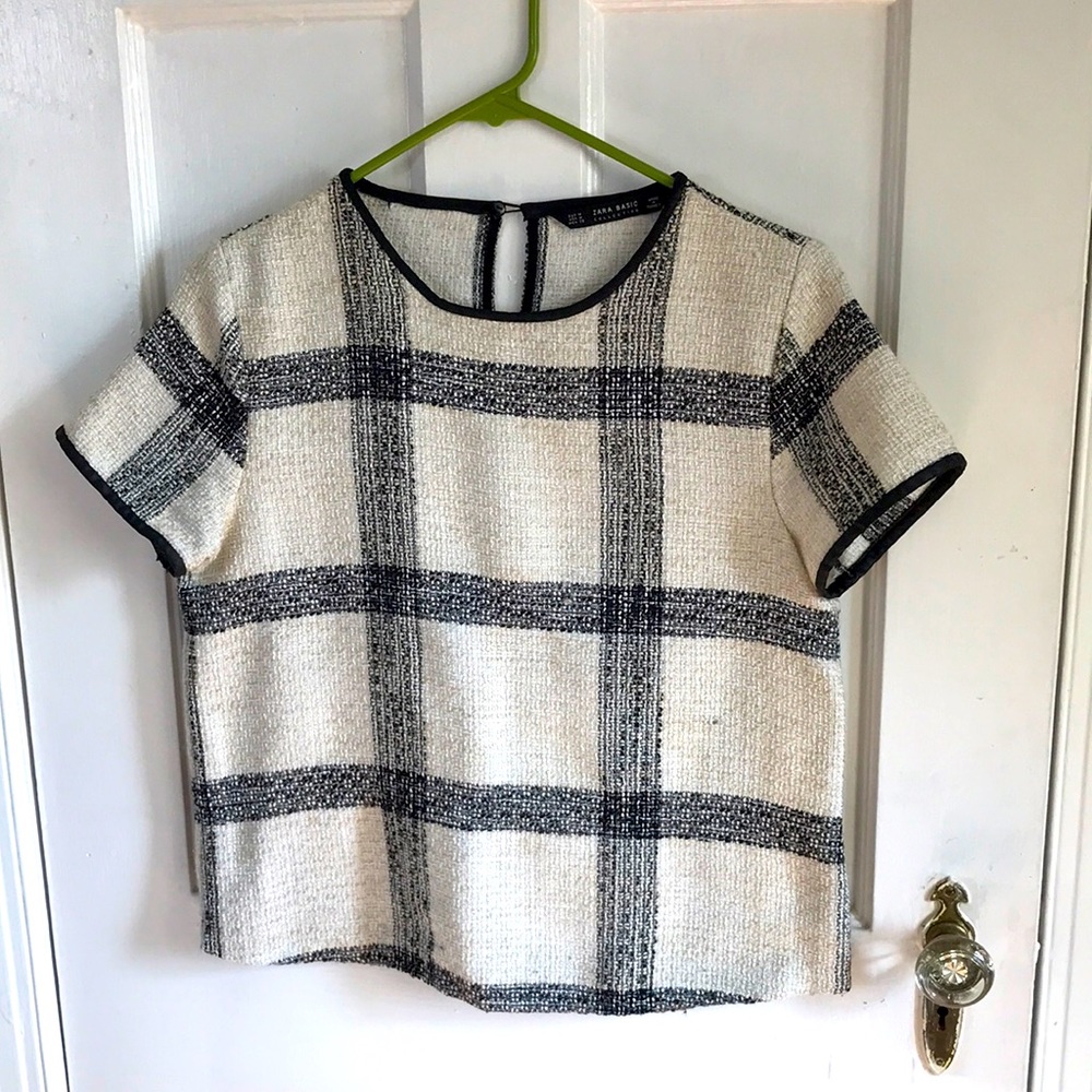 Zara Basic knitted short sleeve top
